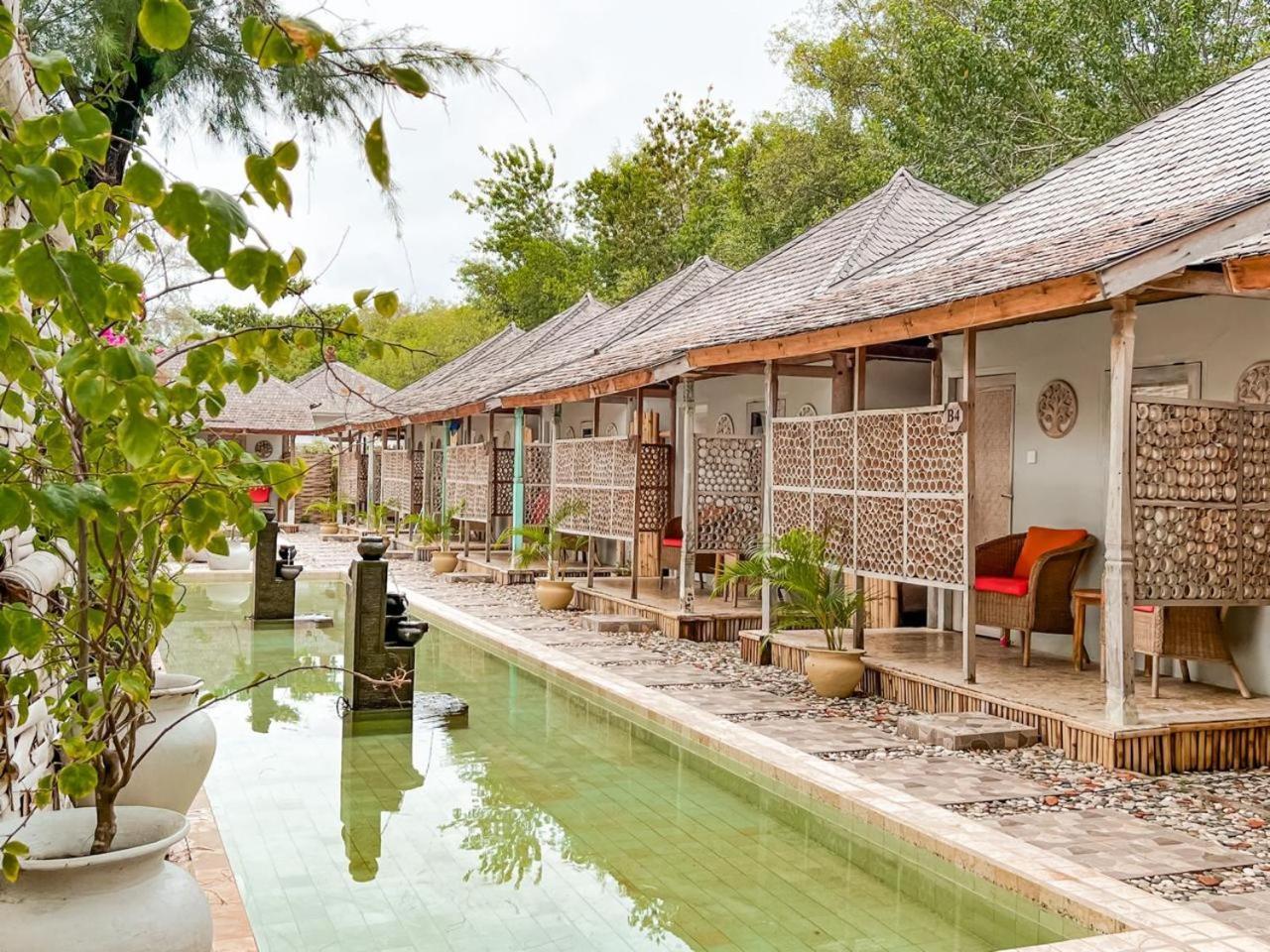 Bungalow Cafe Gili Beachfront Gili Meno Kültér fotó