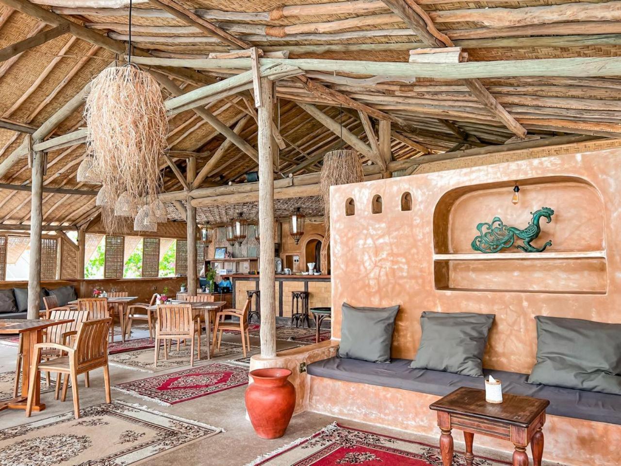 Bungalow Cafe Gili Beachfront Gili Meno Kültér fotó